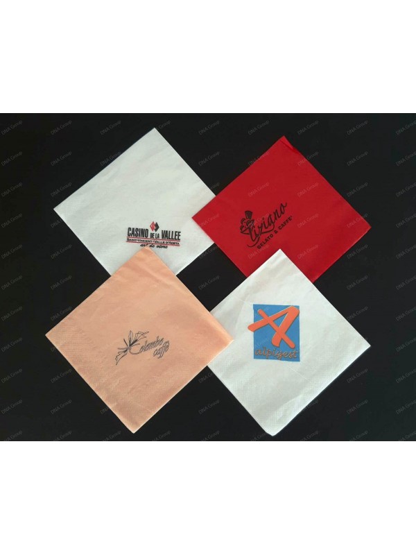 Tovagliolo personalizzato in pura cellulosa 2 veli 24×24 cm, logo bicchiere cocktail, ideale per bar e ristorant Tovagliolo personalizzato in pura cellulosa 2 veli 24×24 cm, logo bicchiere cocktail, ideale per bar e ristorant
